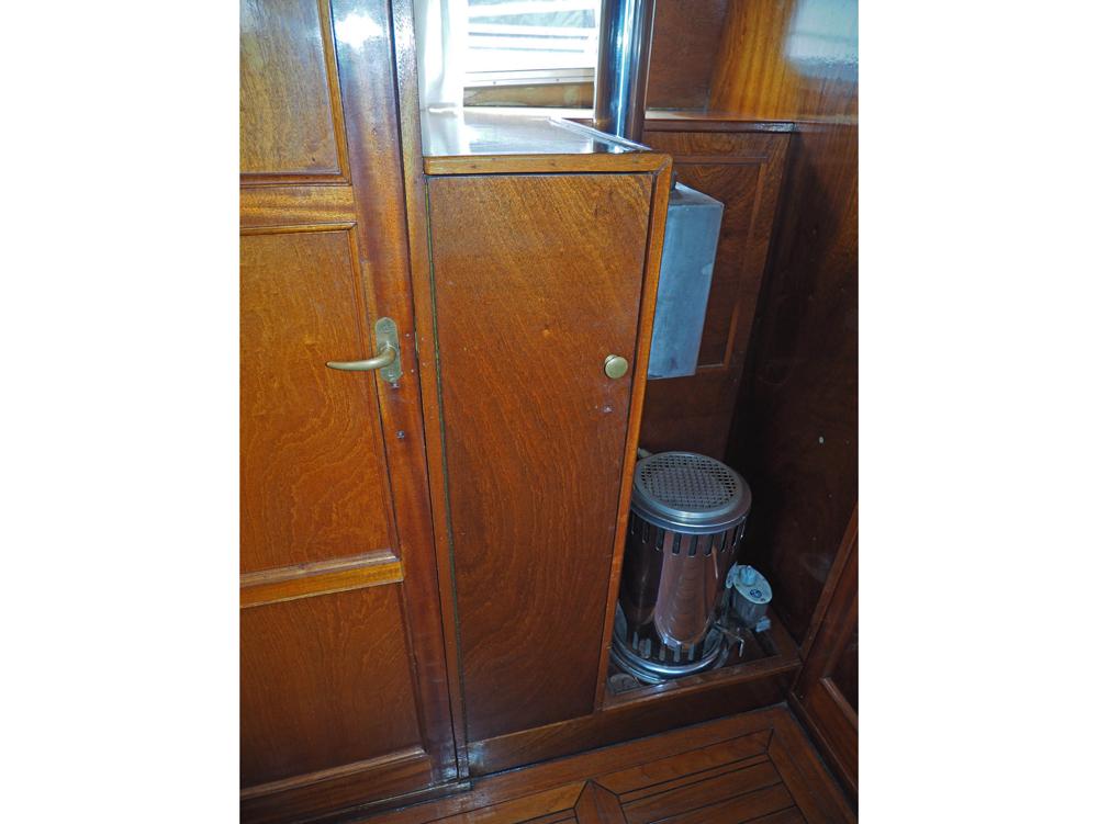 Fore ship, Accommodation